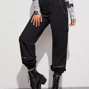 Zip detail cargo pants
